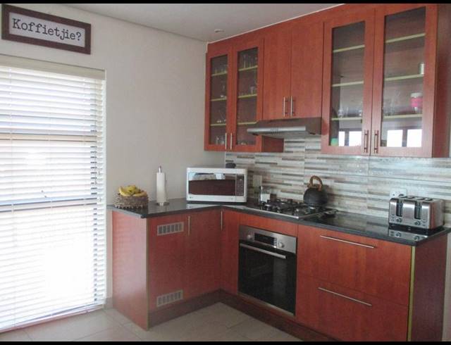 3 BEDROOM HOUSE FOR SALE IN DANA BAY